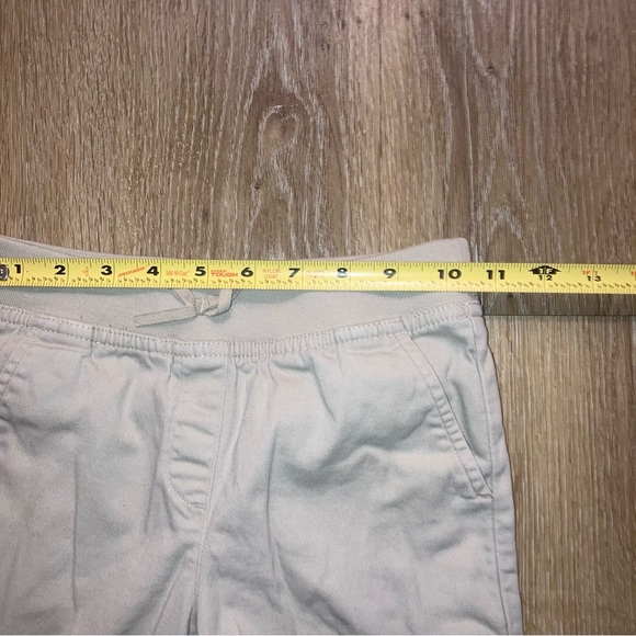 Izod Girls Khaki Shorts | Size 7 - Picture 6 of 7